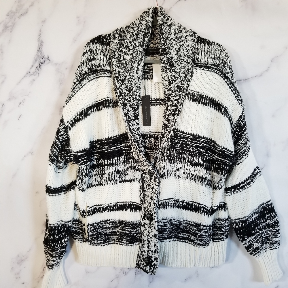 360 SWEATER V-neck Button Down Cardigan, Medium
